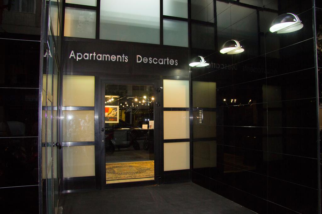 Apartamentos Descartes Barcelona Exterior photo