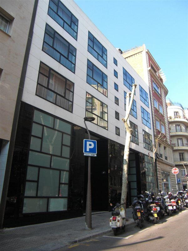 Apartamentos Descartes Barcelona Exterior photo